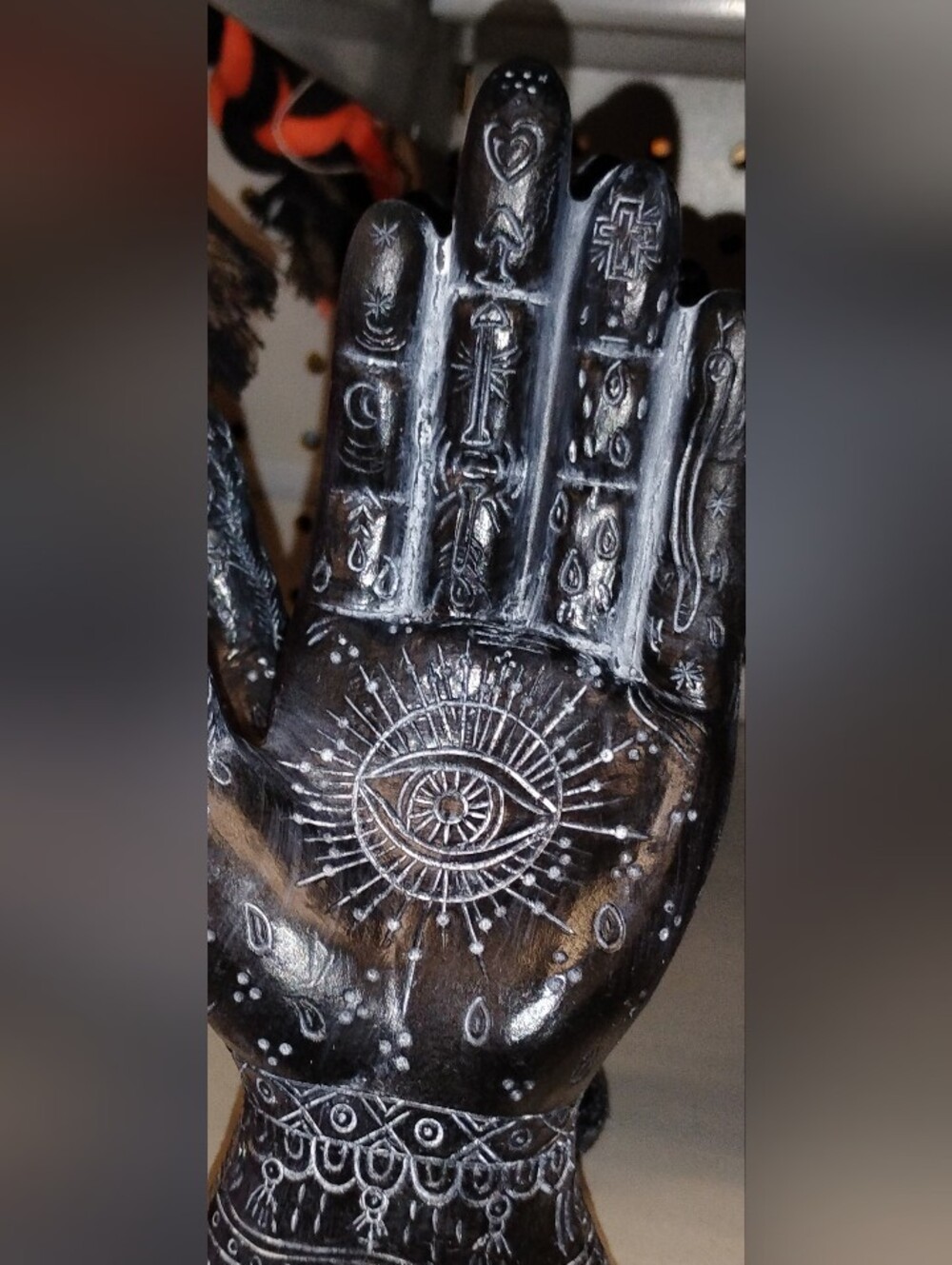 Hand-Carved Decorative Palm Art in Dark Wood Finish